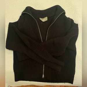 EVERLANE ZIP UP SWEATER - Size M